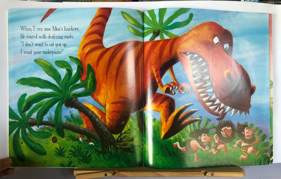 [USED]Dinosaurs Love Underpants