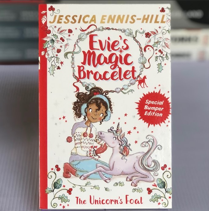 [USED] Evie's Magic Bracelet: The Unicorn's Foal