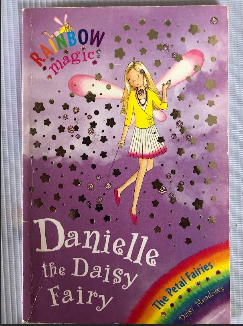 [USED] Rainbow Magic 48: Daniella The Daisy Fairy 