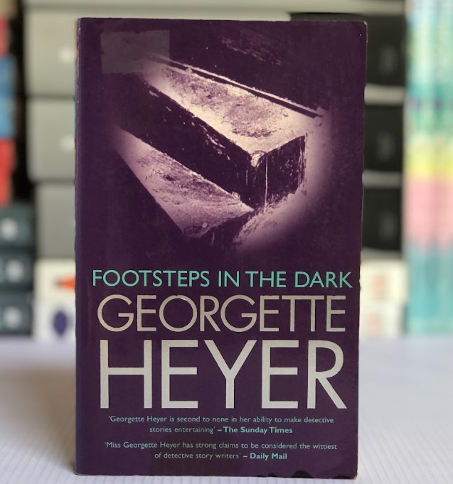 [USED] Footsteps In The Dark by Georgette Heyer