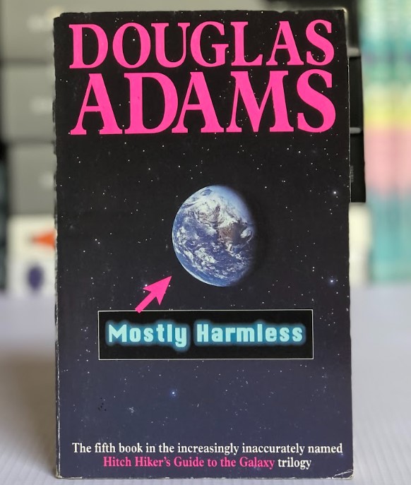 [USED] The Hitchhikers Guide To The Galaxy 5: Mostly Harmless by Douglas Adams