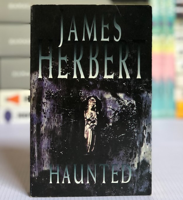 [USED] Haunted by James Herbert