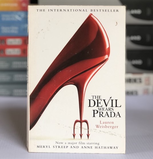 [USED] The Devil Wears Prada by Lauren Wiesberger