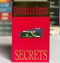 [USED] Secrets by Danielle Steel