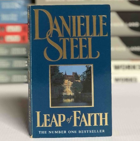 [USED] Leap of Faith by Danielle Steel