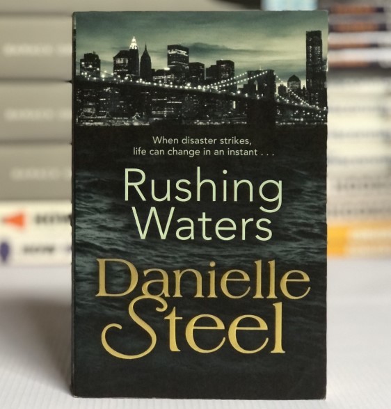 [USED] Rushing Waters by Danielle Steel