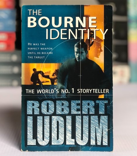 [USED] The Bourne Identity by Robert Ludlum