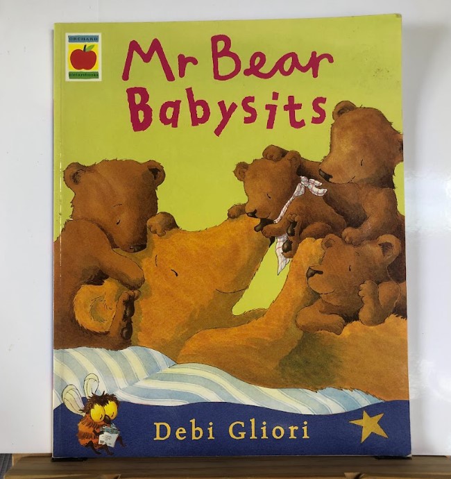 [USED] Mr. Bear Babysits