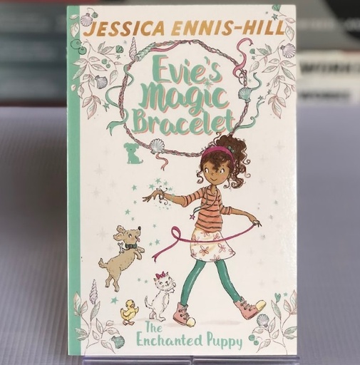 [70193] [USED] Evie's Magic Bracelet: The Enchanted Puppy