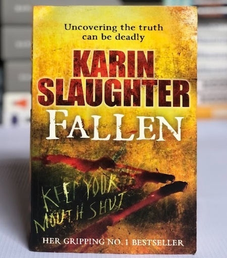 [30130] [USED] Fallen by Karin Slaughter